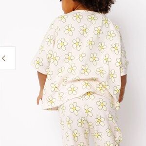 Alice & Ames Lounge Set in Buttercup